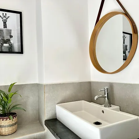 Chrobrego & Parking Free Apartment *