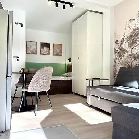 Апартаменти Chrobrego & Parking Free